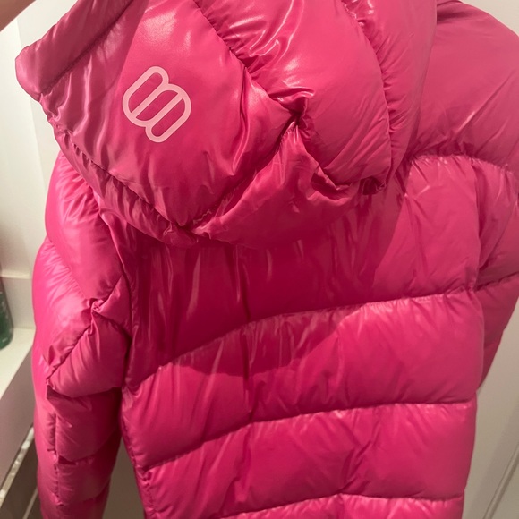 Aritzia Super Puff - Picture 2 of 2